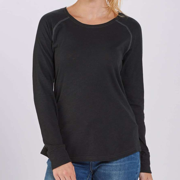 Women's Solid Preppy Patch Long Sleeve T-Shirt Thumbnail